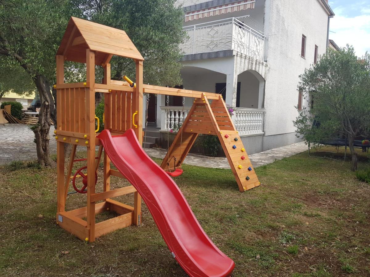 Apartmani Zoric Vodice Exterior photo